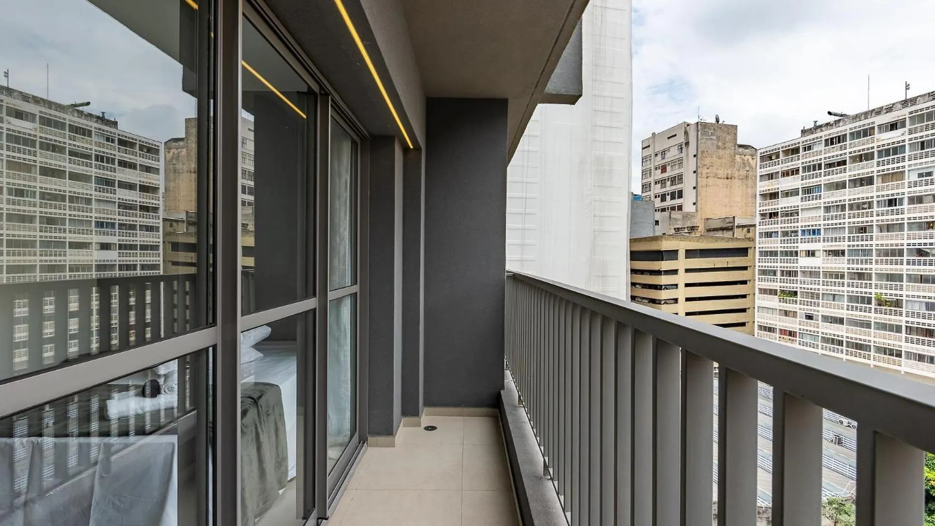 Holiday home Studios Maravilhosos Com Cinema Privativo Ao Lado Do Metro Mackenzie Sao Paulo Brazil