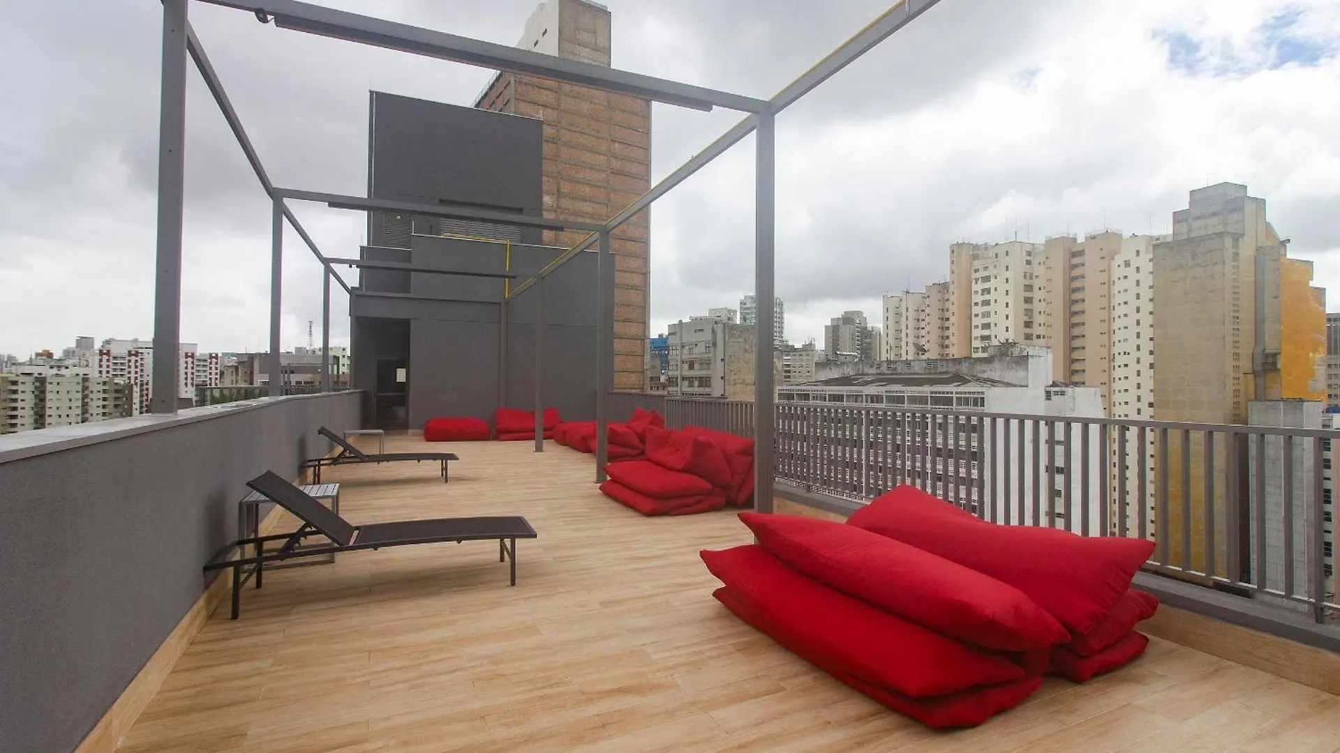Studios Maravilhosos Com Cinema Privativo Ao Lado Do Metro Mackenzie Sao Paulo 0*,  Brazil