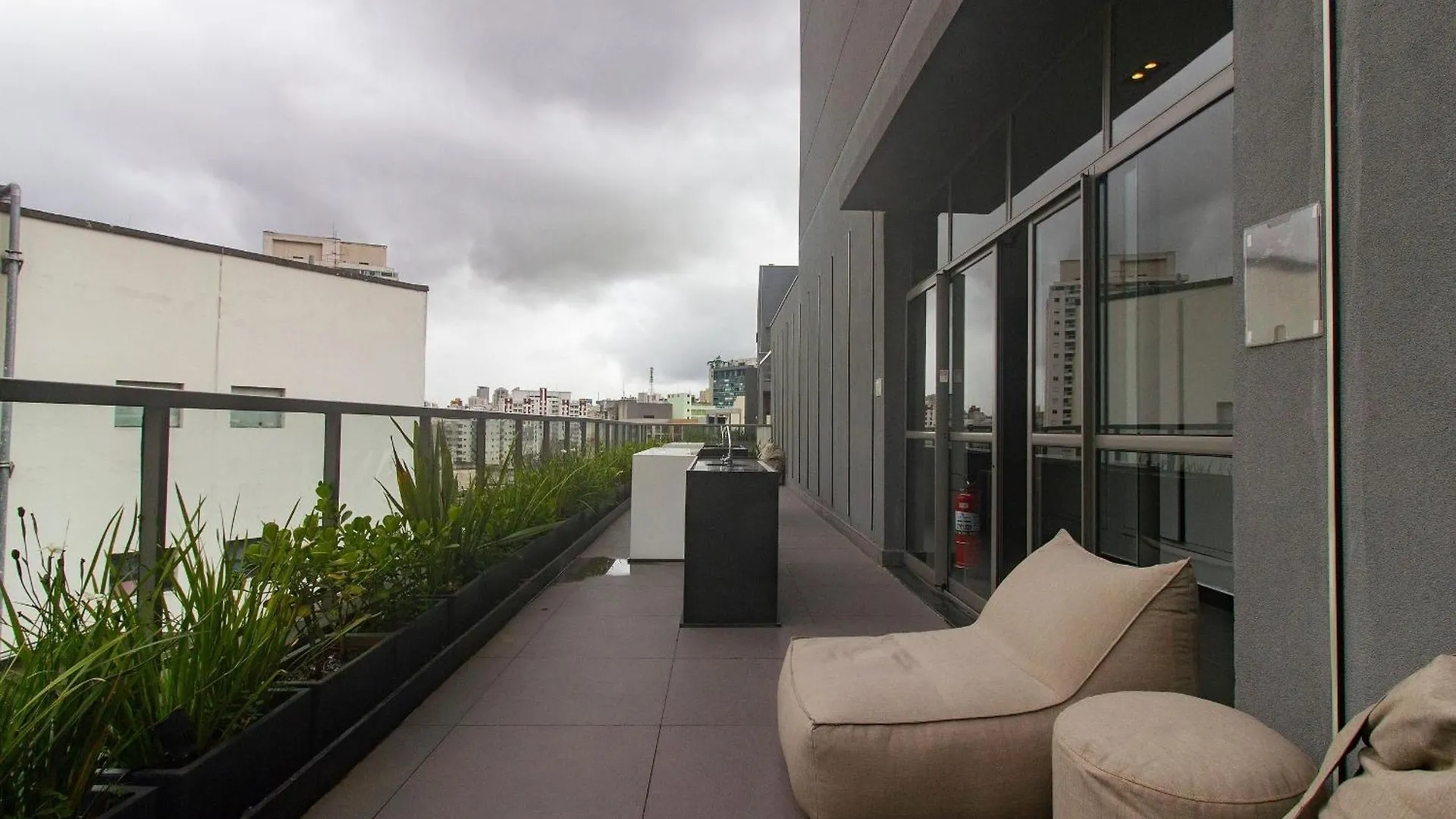 Studios Maravilhosos Com Cinema Privativo Ao Lado Do Metro Mackenzie Sao Paulo
