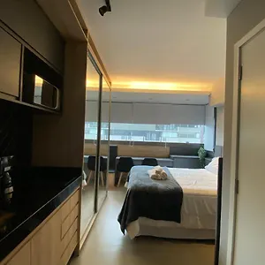 Oscar Freire, Na Rua Luxuosa De Sp!1120 São Paulo